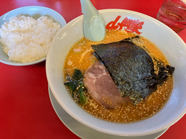 「サービスセットA特製味噌 980円」@山岡家 狭山店の写真