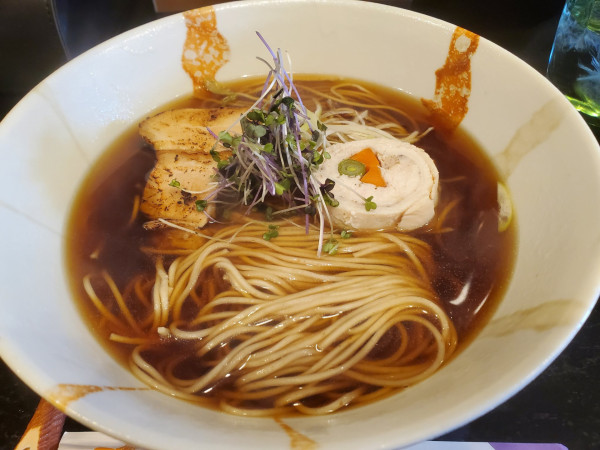 「醤油ラーメン」@麺処 如月の写真