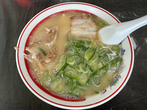 「ラーメン　620円」@長浜ラーメン 福重家の写真