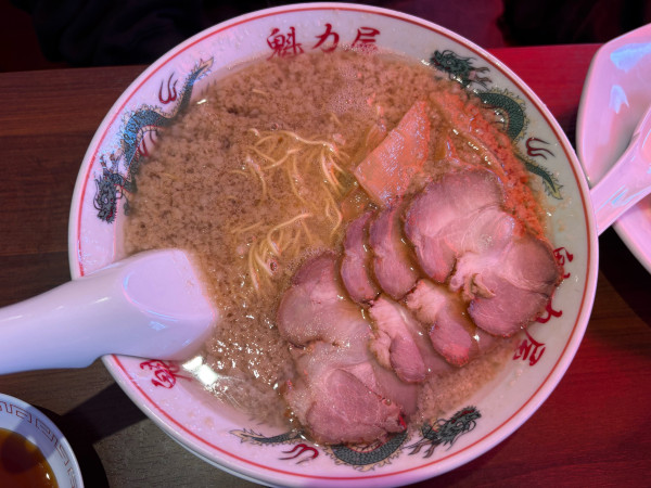 「特性醤油ラーメン」@ラーメン魁力屋 足立鹿浜店の写真