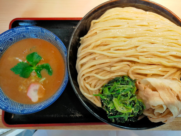 「鶴嶺峰つけ麺(横綱700g)+麺増し300g 1700円」@らー麺土俵 鶴嶺峰の写真