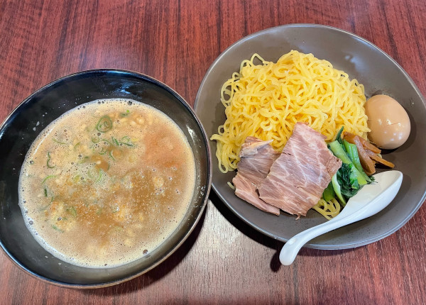 「豚骨醤油つけ麺」@まる星の写真