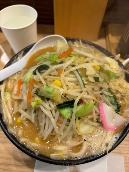 「味噌タンメン　大盛り」@東京タンメン トナリ 西葛西店の写真