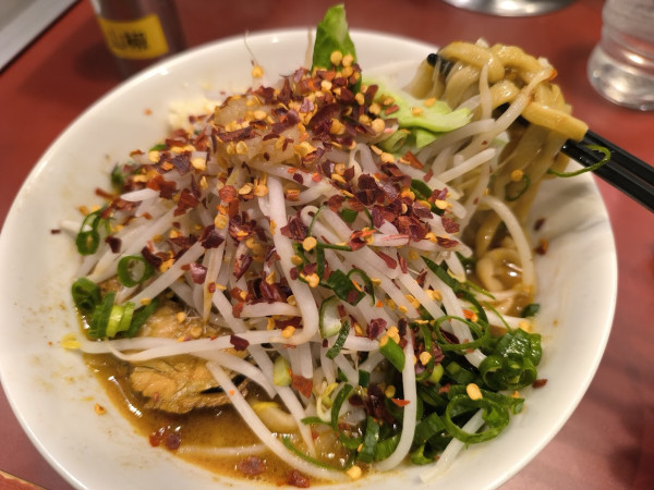 「辛ラー(ミニ150g)(ニンニクネギ)(1,000)」@豚らーめん ミドリカワの写真