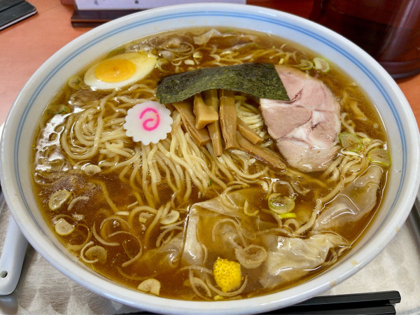 「ワンタン麺 大盛」@河辺大勝軒の写真
