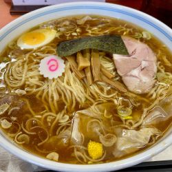 ワンタン麺 大盛