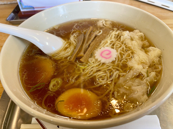 「ワンタン麺 大盛」@大勝軒 東川口の写真