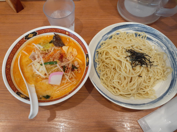 「タンメンつけ麺、辛い濃厚、大盛」@タンメン亭 新百合ヶ丘店の写真