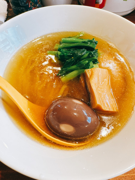 「氷見の煮干しなのか　煮干しの氷見なのか」@ビーフラーメン&つけ麺 シゲジンの写真
