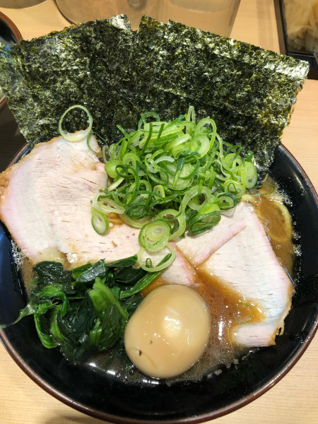 「特製ラーメン」@輝道家直系 皇綱家の写真