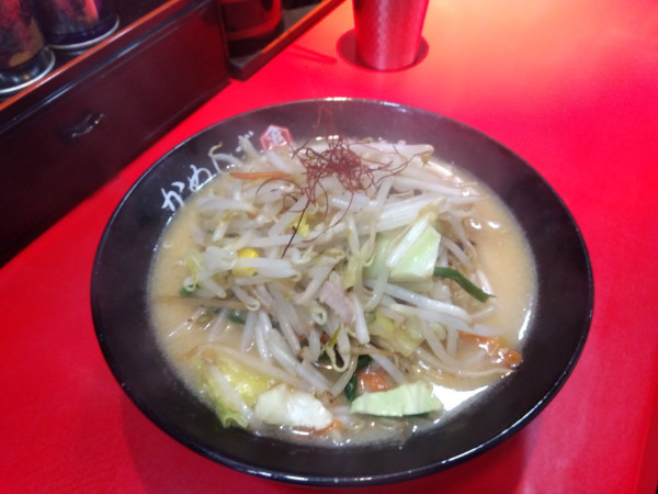 「味噌󠄀タンメン　白」@濃厚タンメン かめしげの写真