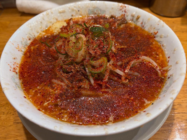 「背脂辛味噌ラーメン もやし」@ラーメン あらしんの写真