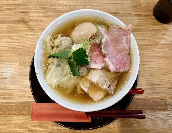 「特製しなそば:1,250円」@手打ち正麺 Hachimitsuの写真