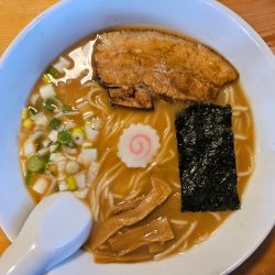 バカうまラーメン(中)