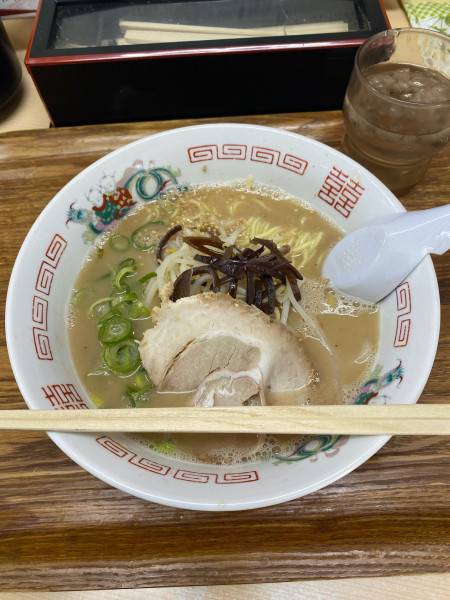 「福山豚骨ラーメン」@八十吉の写真