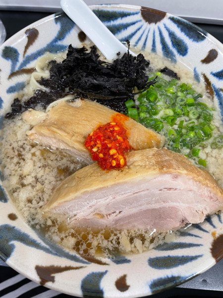「12周年限定　『デカ角煮のせめん』」@自家製麺SHINの写真