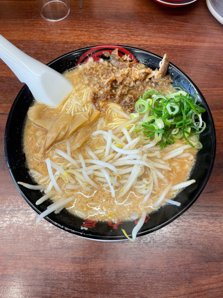 「特製肉玉中華そば(968円)」@ラーメン魁力屋 市ヶ尾店の写真