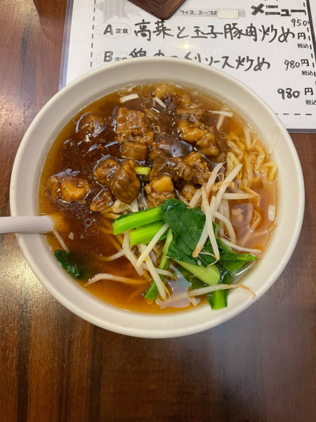 「牛バラ肉麺(935円)」@風香園 市が尾店の写真