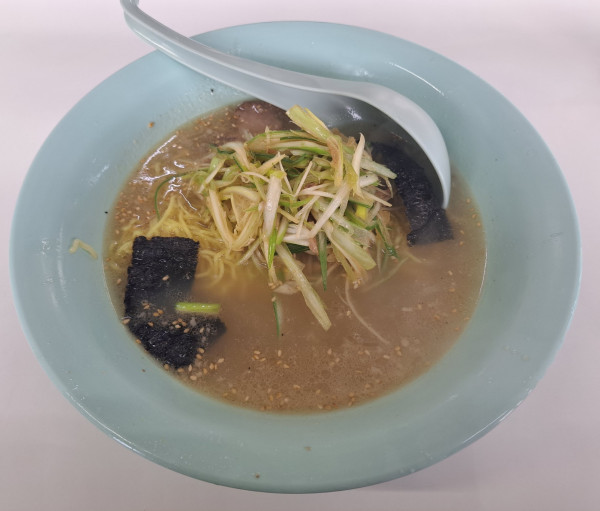 「ネギラーメン塩小　800円」@ラーメンショップ 平泉店の写真