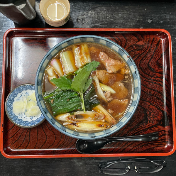 「鴨南ばんそば」@そば処 つる岡の写真