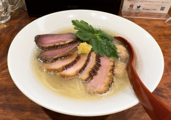 「【限定】鴨そば（塩）帆立バージョン¥1500、鴨ロース¥350」@三馬路 東京店の写真