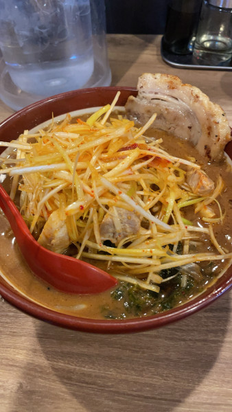 「伊勢味噌、肉ネギ、クーポンチャーシュー」@麺場 田所商店 流山店の写真