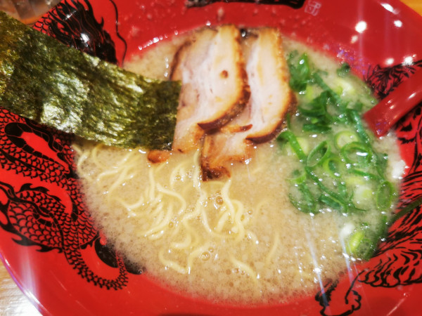 「元味らーめん」@ラー麺 ずんどう屋 神戸三宮店の写真