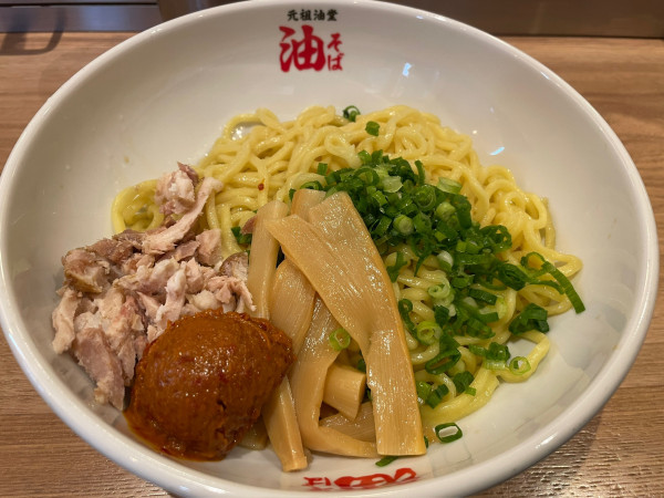 「辛味噌油そば大盛（980円）」@元祖油堂 川崎駅前店の写真