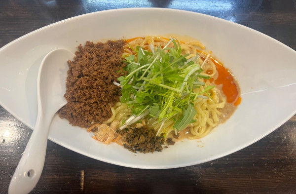 「つゆ無し担々麺1200円」@四川担担麺 阿吽 浅草店の写真