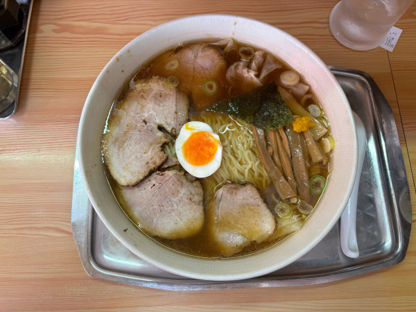 「チャーシューワンタン麺中盛（1350）」@大勝軒 武蔵高萩店の写真