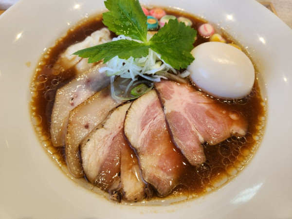 「[限定]特製赤だし中華蕎麦」@宍道湖しじみ中華蕎麦 琥珀 東京本店の写真