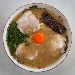 ラーメン（650円）月見（60円）