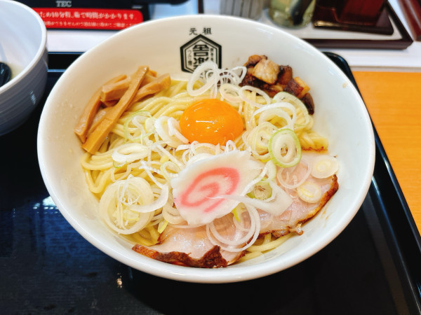 「まぜそば」@つけ麺 舎楽 博多本店の写真