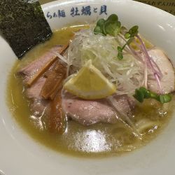 濃厚牡蠣らぁ麺1080円