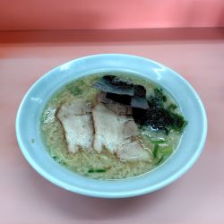 ラーメン　750円