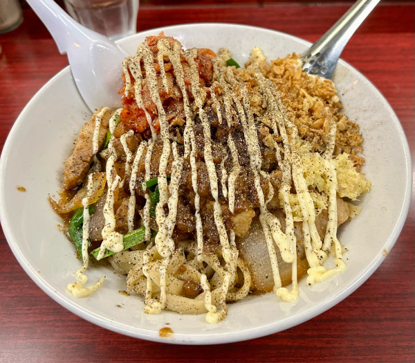 「汁なしぬる 1000円」@元祖スタミナ満点らーめん すず鬼の写真