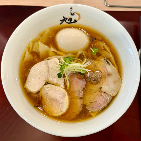 「特製醤油らぁ麺 ¥1,500」@らぁ麺旭の写真