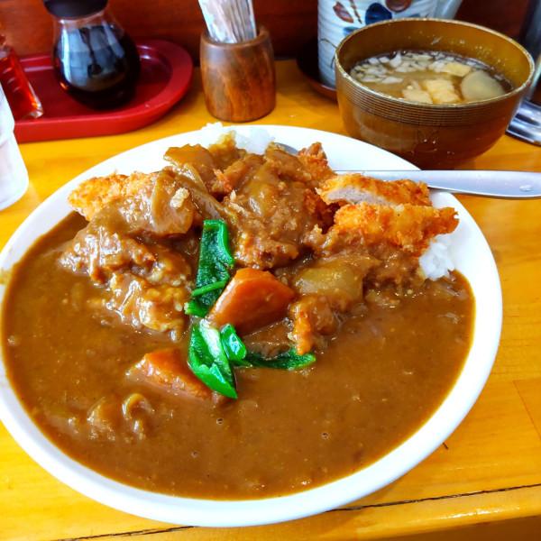 「カツカレー（￥1,000）」@味の山王の写真