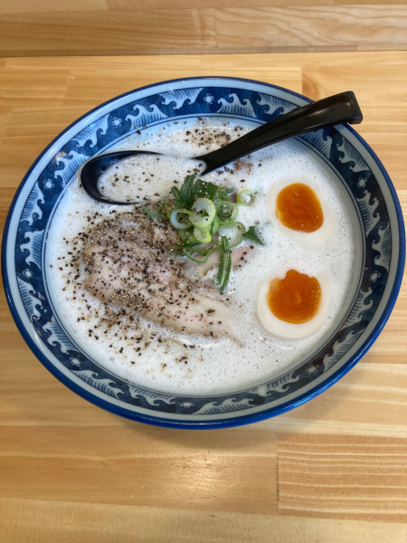 「味玉鶏白湯ラーメン」@RAMENSTAND 熊谷広瀬の写真
