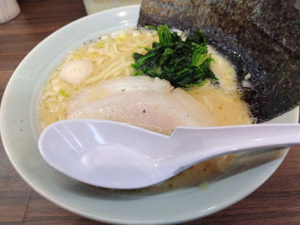 「ラーメン　（醤油）　※硬め」@千曲魂心家の写真