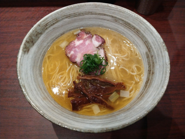 「塩ラーメン」@らぁ麺 花筏の写真