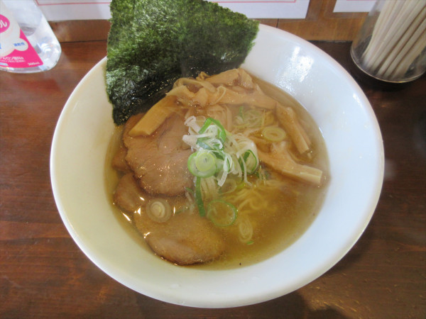 「アゴだしらぁめん（塩）（850円）」@らあめん一路の写真