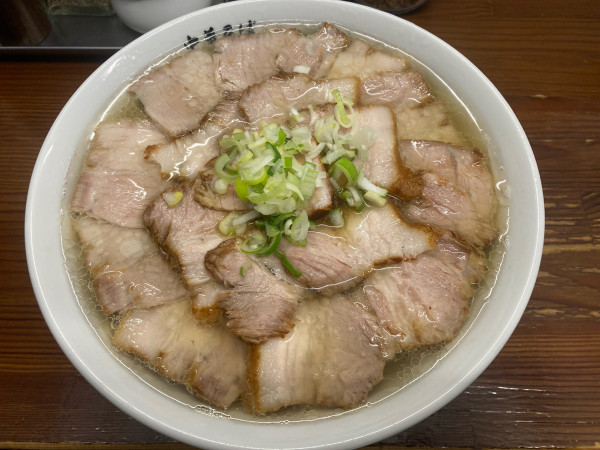 「肉そば（大盛り）＋明太ご飯」@中華そば 馥の写真