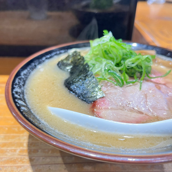 「チャーシュー中華そば¥1400」@中華蕎麦 ひら井の写真