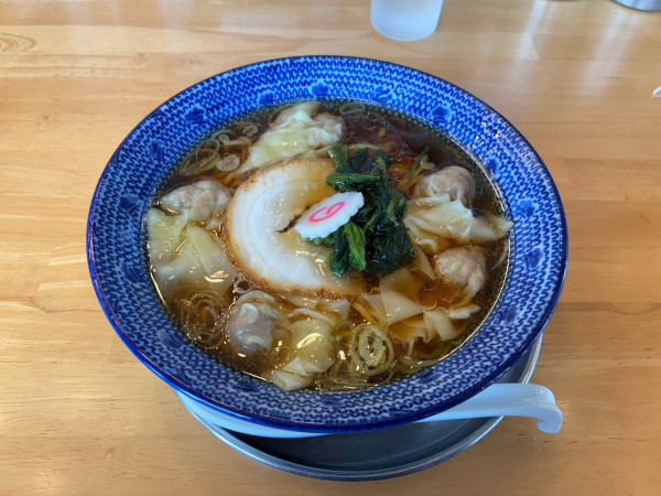 「丸鶏醤油肉ワンタン麺(並)760円」@ワンタン屋 今福商店の写真