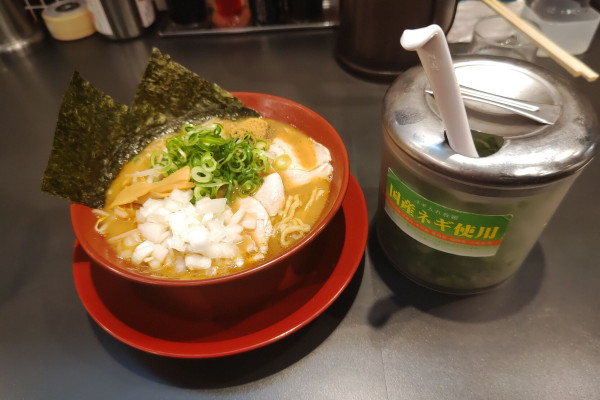 「濃厚魚介豚骨」@ラーメン 横綱 久御山店の写真