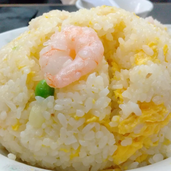 「#海老チャーハン #800円 #大盛 #200円」@登龍の写真