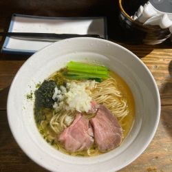 煮干しラーメンジョン