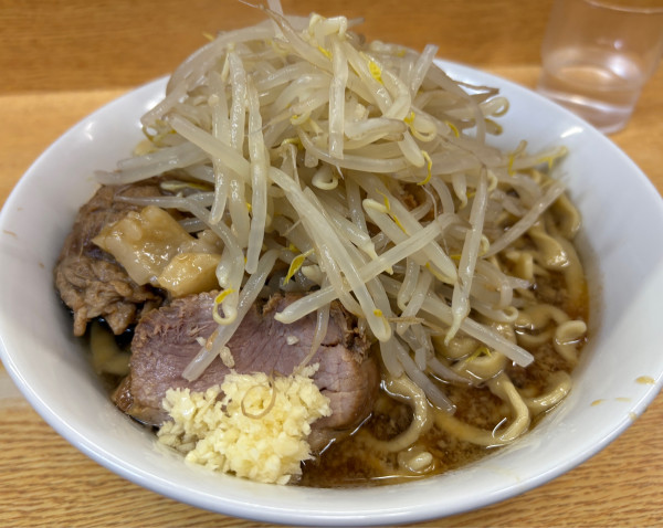 「小ラーメン(ニンニク少し、ヤサイ、アブラ)」@ラーメン二郎 環七新新代田店の写真