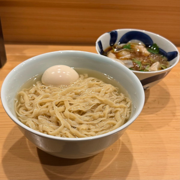 「特製つけめん（大盛）¥1,600 手もみ平打ち麺変更 ¥0」@自家製麺 ロビンソンの写真